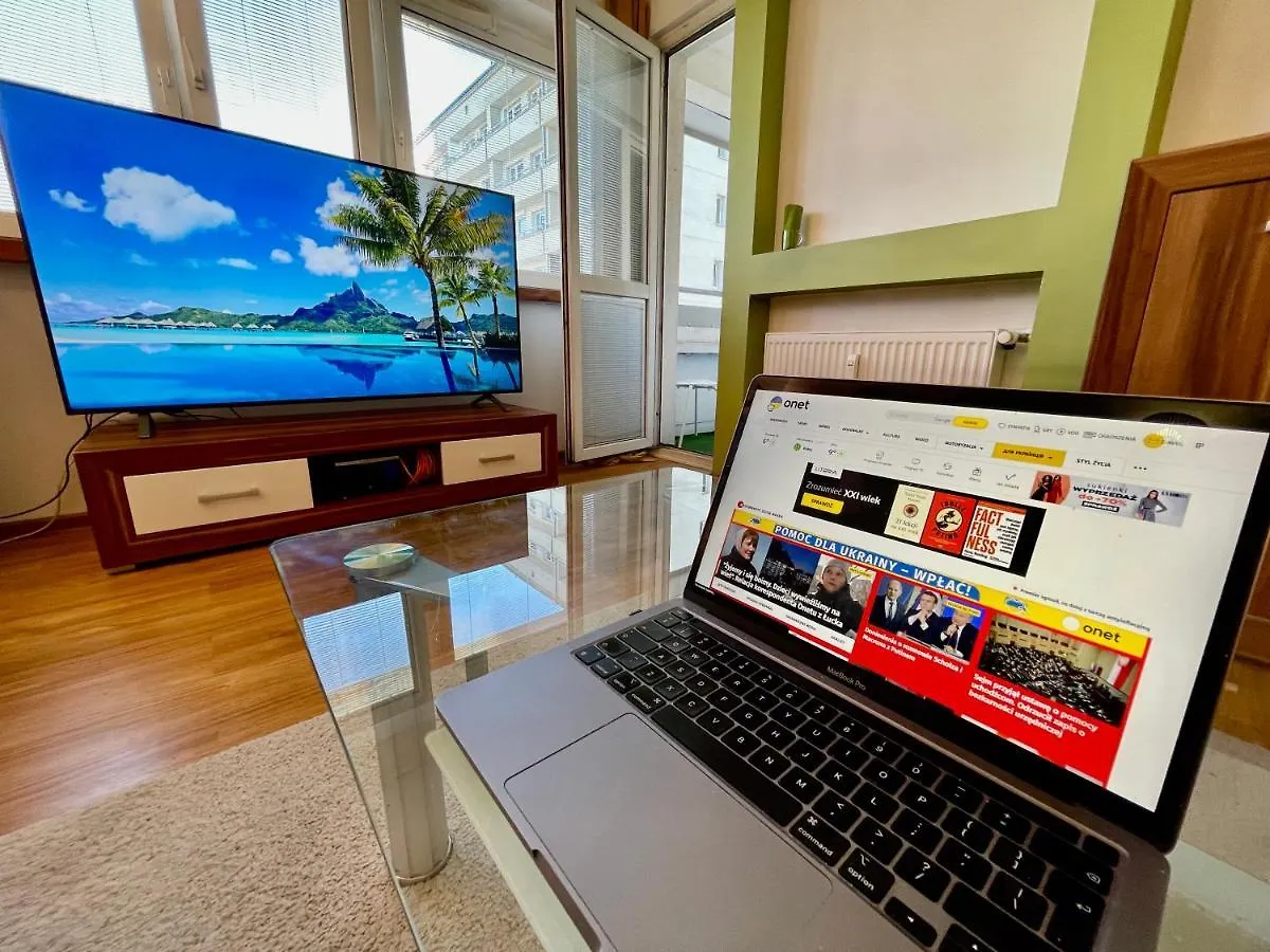 Sushi Metro Wifi 500 Mbs, 70'Tv Netflix Appletv+ Apartman Varsó